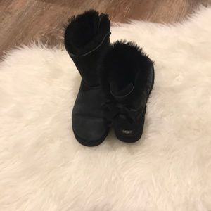 Black bow Uggs